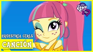 Hay Magia Aquí  MLP Equestria Girls  Cortos Español Latino [upl. by Suoiluj]