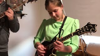 Bluegrass Instrumental Music Videos from The Brandenberger Family featuring Grandfathers Clock [upl. by Brabazon42]