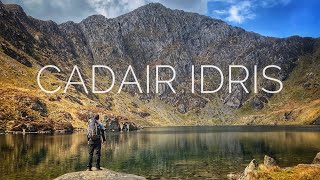 CADAIR IDRIS  Snowdonia National Park  A Day Hike In The Mountains [upl. by Naellij]