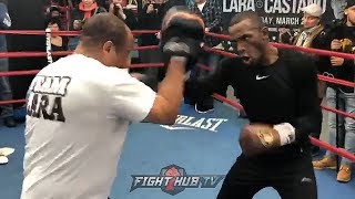 ERISLANDY LARA HIGHLIGHTS CUBAN BOXING SKILLS ON THE MITTS DURING WORKOUT [upl. by Aneeres]