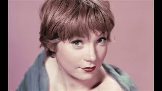 Documental Shirley MacLaine biografía Shirley MacLaine biography [upl. by Antony940]