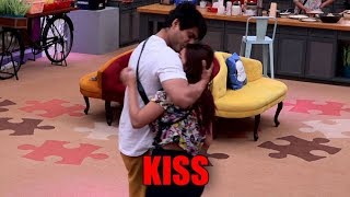 Bigg Boss 13 Sidharth Shukla kisses good friend Shehnaaz Gill [upl. by Justinn]